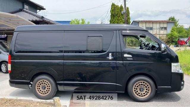 Toyota HIACE VAN 2018-09 8281282-3