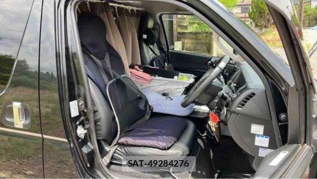 Toyota HIACE VAN 2018-09 8281282-5