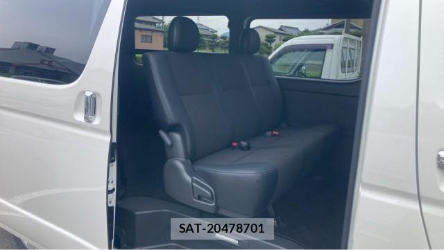Toyota HIACE VAN 2026-01 8281287-6