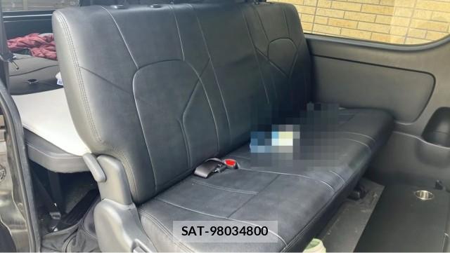 Toyota HIACE VAN 2022-02 8281382-6