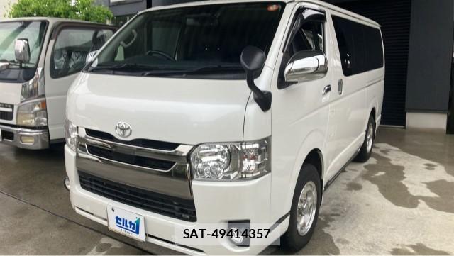 Toyota HIACE VAN 2017-12 8281387-0