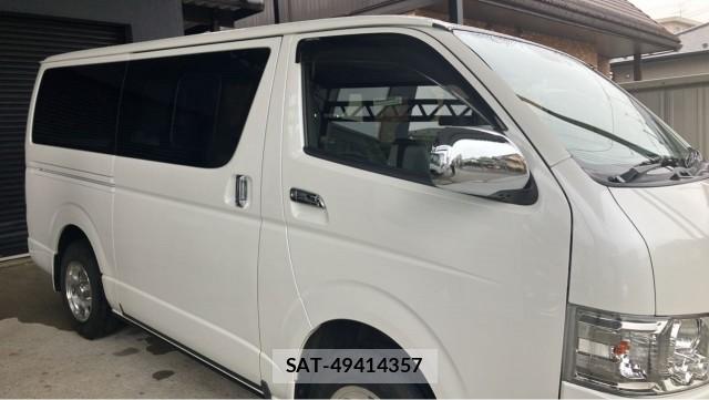 Toyota HIACE VAN 2017-12 8281387-3