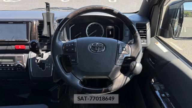 Toyota HIACE VAN 2021-05 8281453-15
