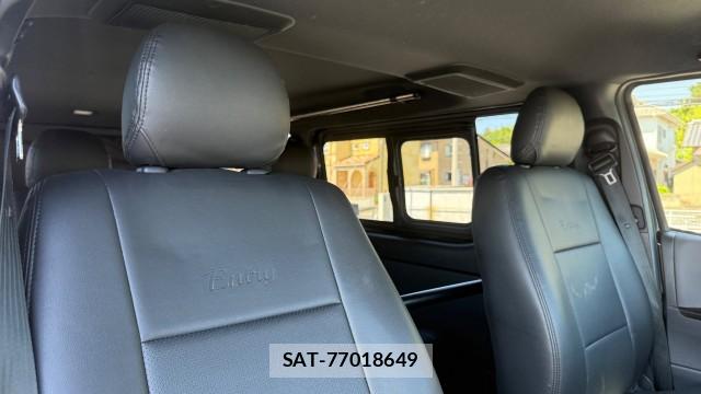 Toyota HIACE VAN 2021-05 8281453-5