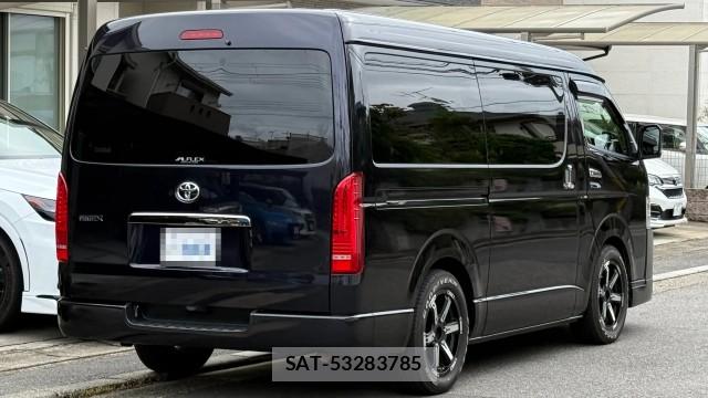 Toyota HIACE VAN 2018-03 8281454-11