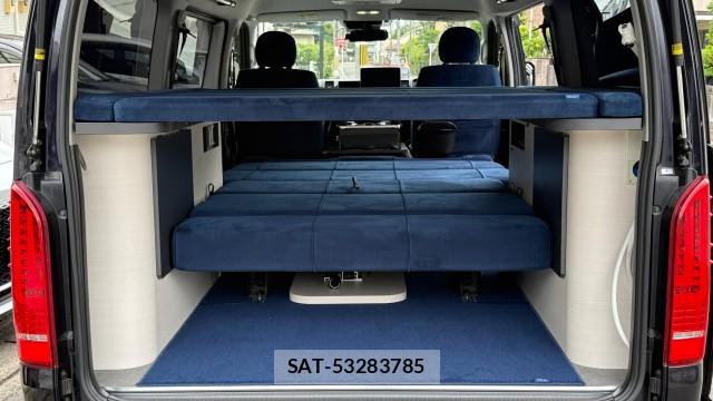 Toyota HIACE VAN 2018-03 8281454-16