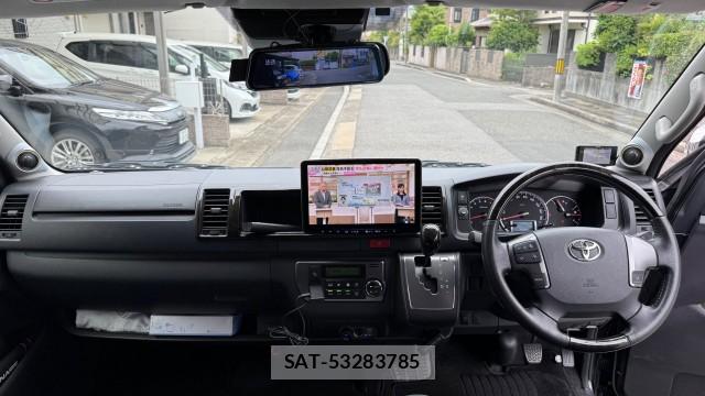Toyota HIACE VAN 2018-03 8281454-2