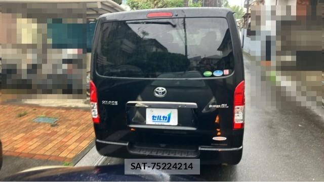 Toyota HIACE VAN 2018-06 8281509-1