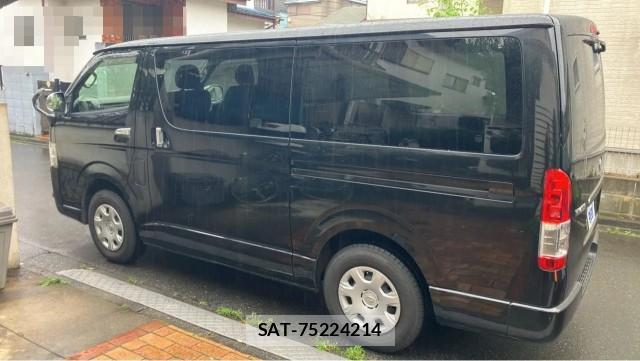 Toyota HIACE VAN 2018-06 8281509-10