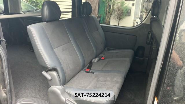 Toyota HIACE VAN 2018-06 8281509-6