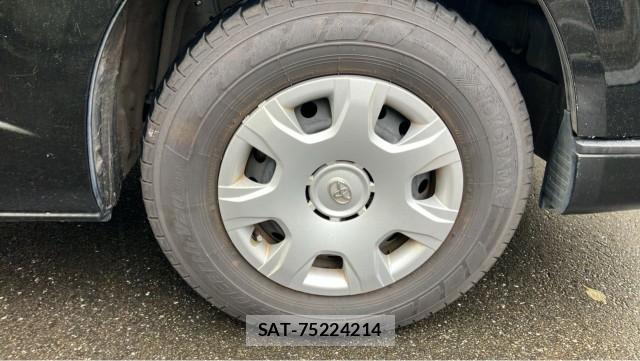 Toyota HIACE VAN 2018-06 8281509-8