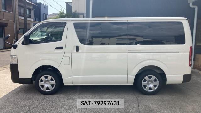 Toyota HIACE VAN 2024-08 8281523-10