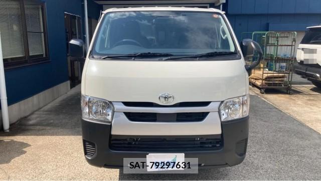 Toyota HIACE VAN 2024-08 8281523-9