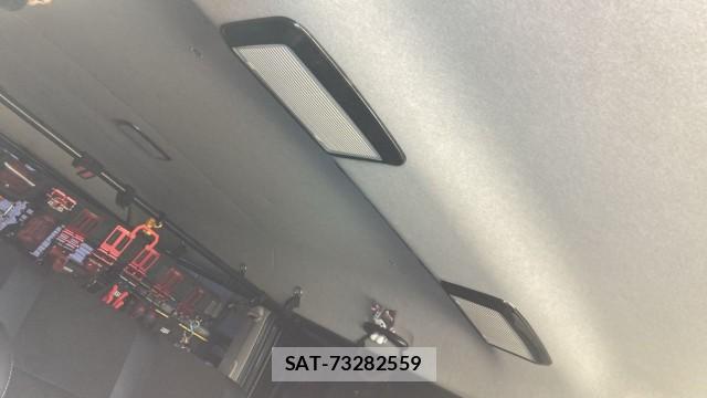 Toyota HIACE VAN 2017-01 8281634-15