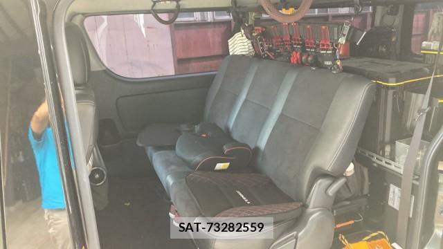 Toyota HIACE VAN 2017-01 8281634-6