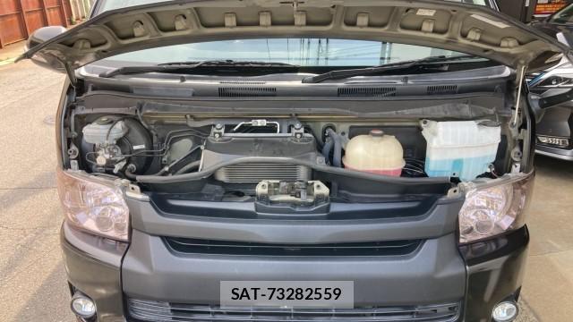 Toyota HIACE VAN 2017-01 8281634-7