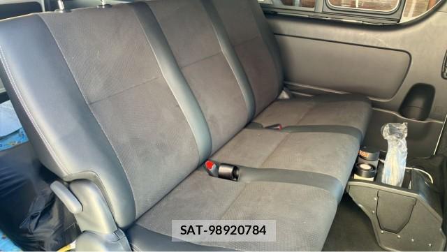 Toyota HIACE VAN 2026-02 8281675-6