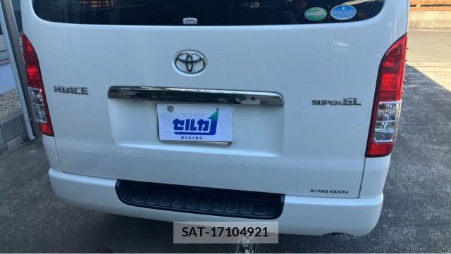 Toyota HIACE VAN 2018-01 8281710-1