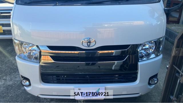 Toyota HIACE VAN 2018-01 8281710-9
