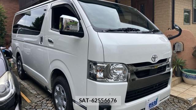 Toyota HIACE VAN 2023-04 8281782-11