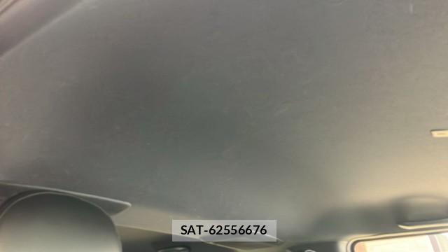 Toyota HIACE VAN 2023-04 8281782-15
