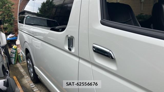 Toyota HIACE VAN 2023-04 8281782-3