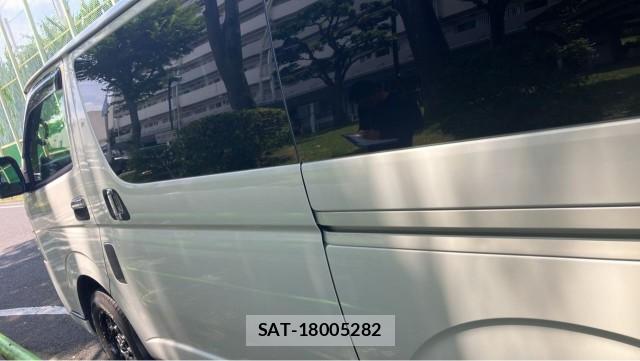 Toyota HIACE VAN 2023-02 8281814-10