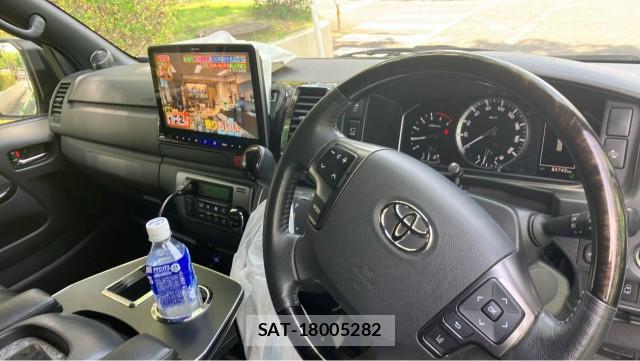 Toyota HIACE VAN 2023-02 8281814-2