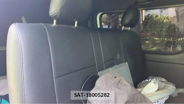 Toyota HIACE VAN 2023-02 8281814-6