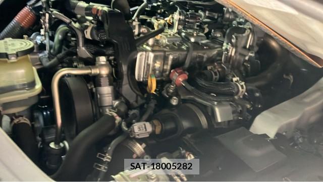 Toyota HIACE VAN 2023-02 8281814-7