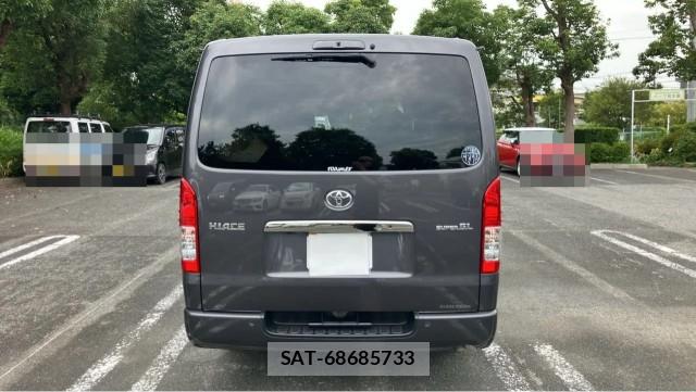 Toyota HIACE VAN 2020-09 8281854-1
