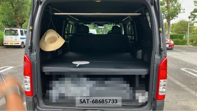 Toyota HIACE VAN 2020-09 8281854-16