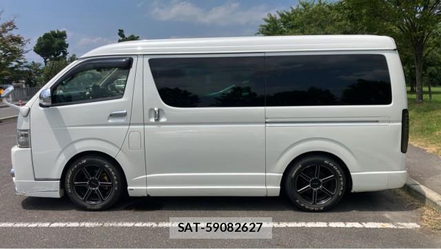 Toyota HIACE VAN 2016-07 8281954-10
