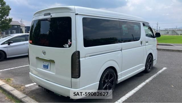 Toyota HIACE VAN 2016-07 8281954-12