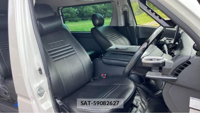 Toyota HIACE VAN 2016-07 8281954-5