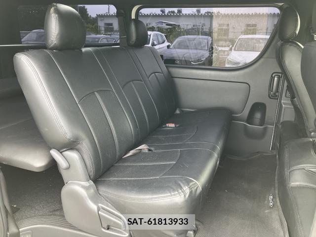 Toyota HIACE VAN 2021-07 8281983-5