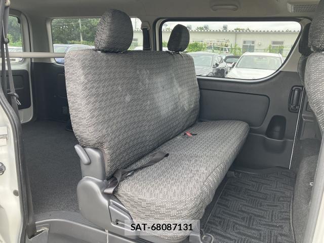 Toyota HIACE VAN 2020-09 8281986-5