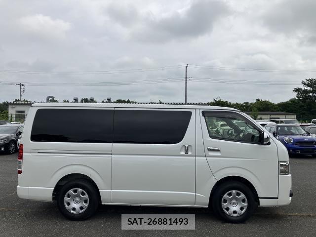 Toyota HIACE VAN 2020-03 8281987-2