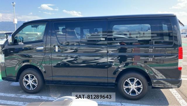 Toyota HIACE VAN 2022-10 8282060-10