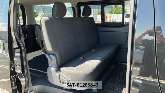 Toyota HIACE VAN 2022-10 8282060-6