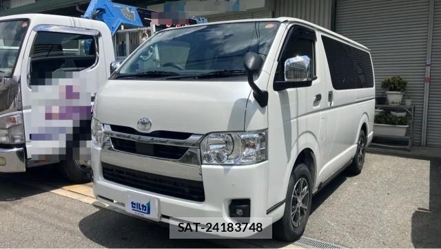 Toyota HIACE VAN 2024-02 8282083-0