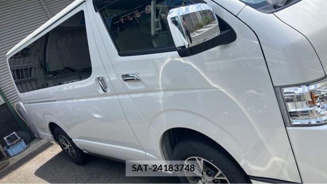 Toyota HIACE VAN 2024-02 8282083-3