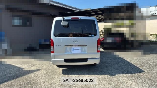 Toyota HIACE VAN 2015-06 8282111-1