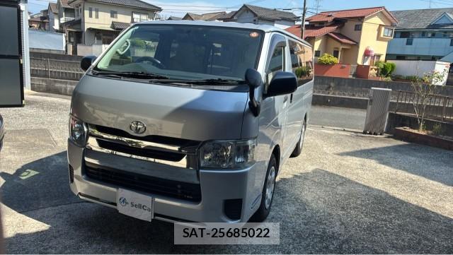 Toyota HIACE VAN 2015-06 8282111-11