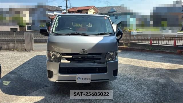 Toyota HIACE VAN 2015-06 8282111-9