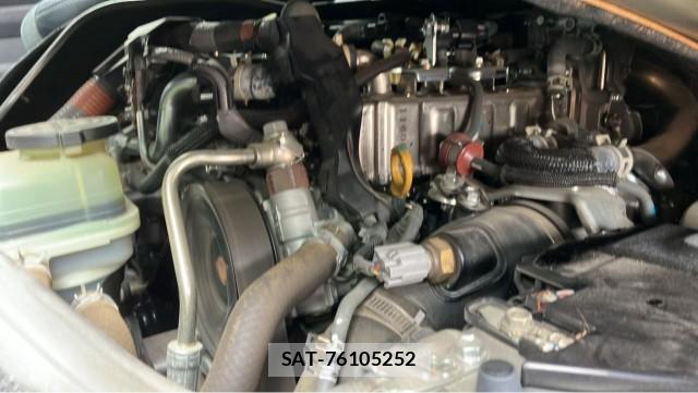 Toyota HIACE VAN 2022-09 8282164-7