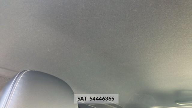 Toyota HIACE VAN 2022-11 8282198-15