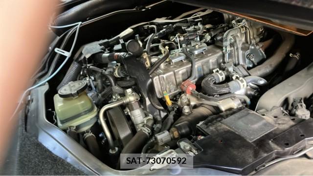 Toyota HIACE VAN 2022-10 8282200-7