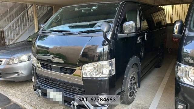 Toyota HIACE VAN 2022-03 8282201-0