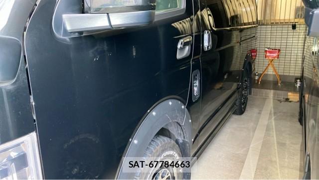 Toyota HIACE VAN 2022-03 8282201-10